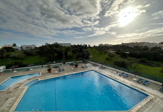 Appartamento a Albufeira - Appartamento in Resort con 3 Piscine, ad Albufeira