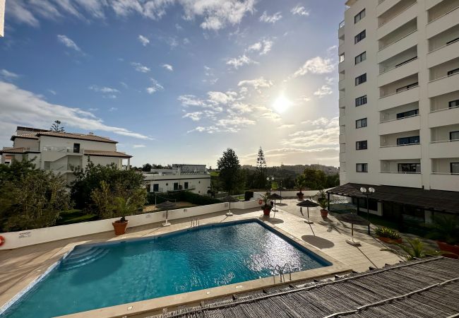 Appartamento a Albufeira - Appartamento in Resort con 3 Piscine, ad Albufeira