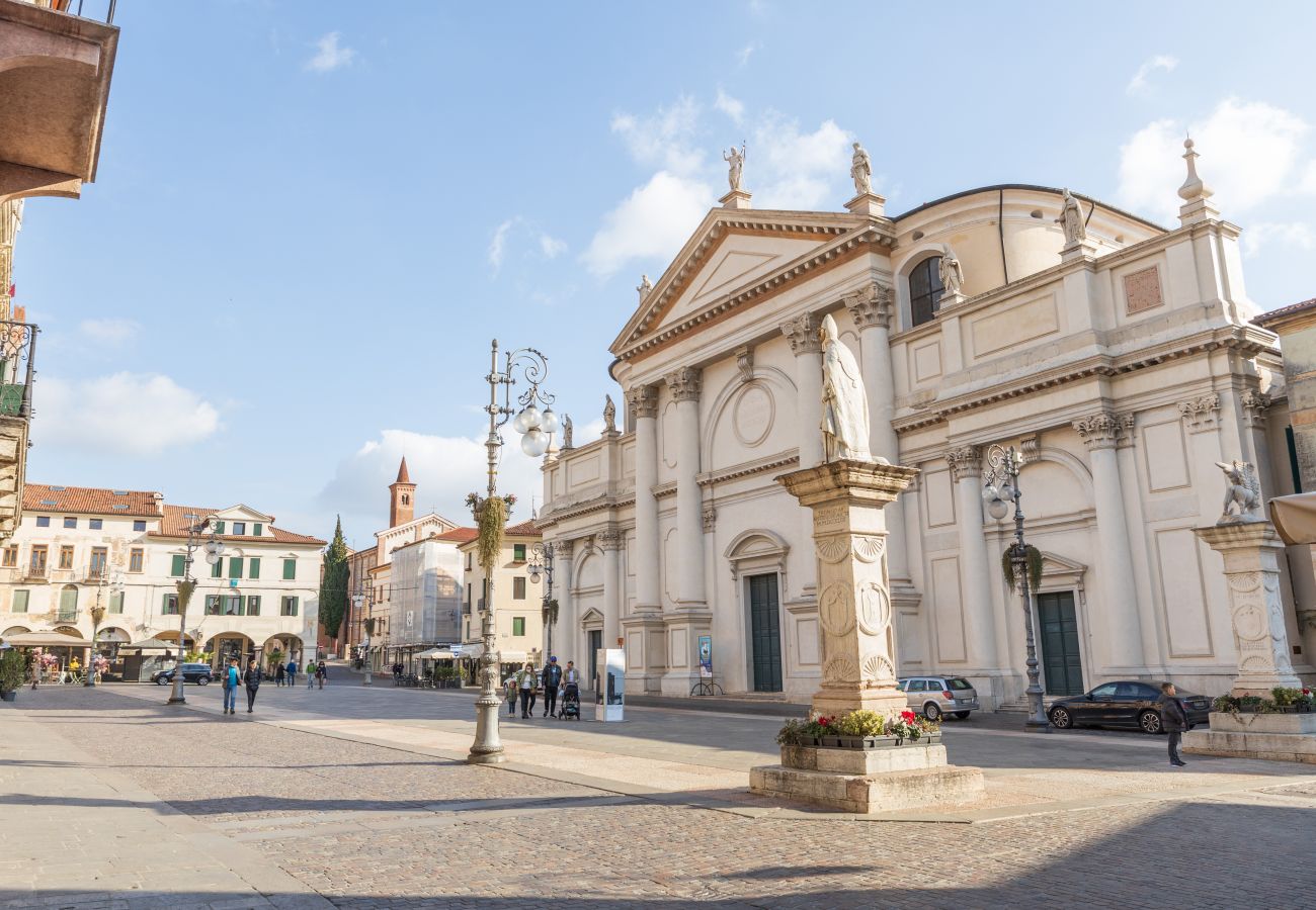 Appartamento a Bassano del Grappa -  Appartamento in Centro Storico