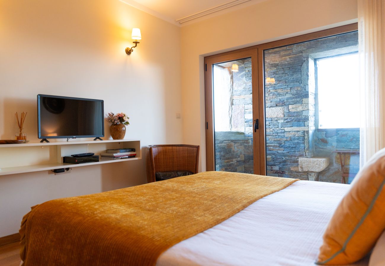 Villa a Gouvães do Douro - Hopstays - Casa de Gouvães Turismo Rural Douro