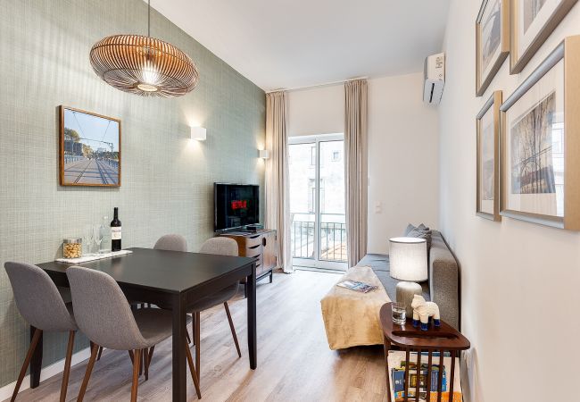 Apartamento com Terraço, alojamento local Porto