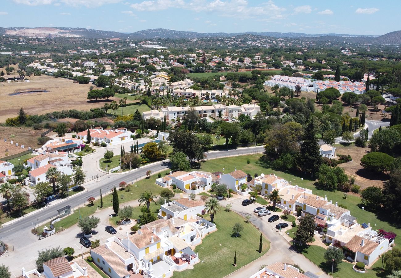 Casa em Vilamoura - Casa com piscina em Vilamoura Aldeia do Golfe ☀️