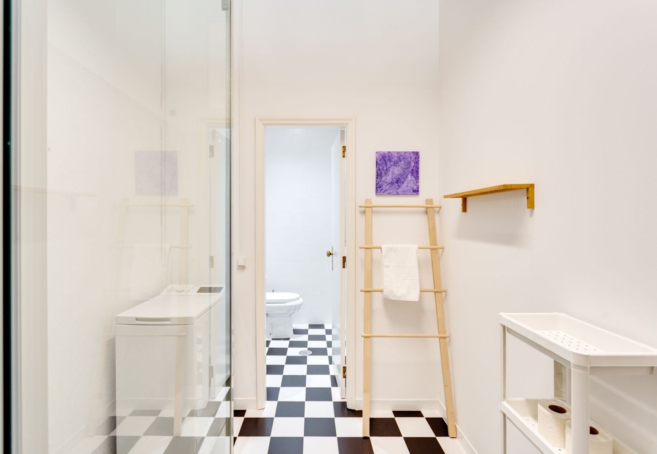 Apartamento em Porto - Apartamento Mercado Bom Sucesso (Digital Nomads Friendly) - by Hopstays