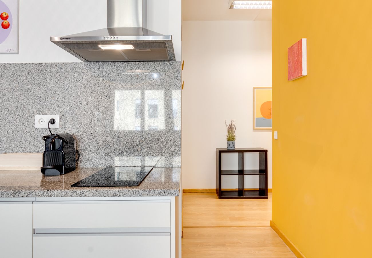 Apartamento em Porto - Apartamento Mercado Bom Sucesso (Digital Nomads Friendly) - by Hopstays