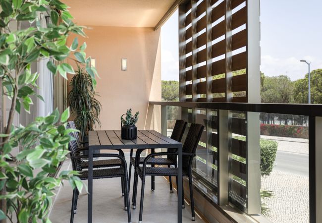 Apartamento em Albufeira - Fantástico Apartamento em Salgados | Piscinas | 300m da praia ⛱️