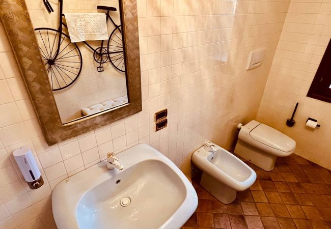 Casa em Romano d´Ezzelino - Wow House - Moradia com piscina e jardim Casa em Romano d´Ezzelino - Wow House - Moradia com piscina e jardim