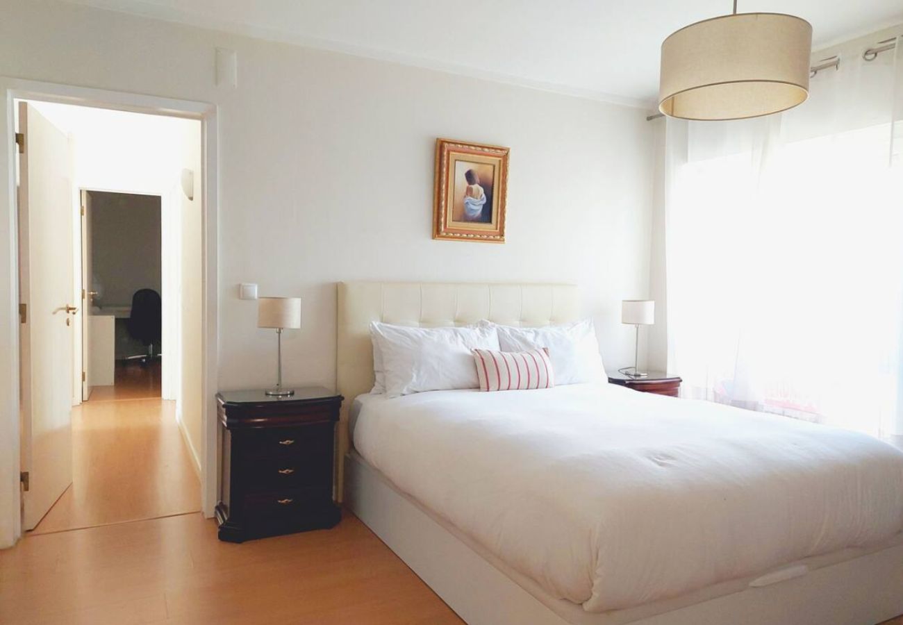 Apartamento em Lisboa - Apartamento para famílias 115m² 2 quartos/2 banheiros Metrô Telheiras