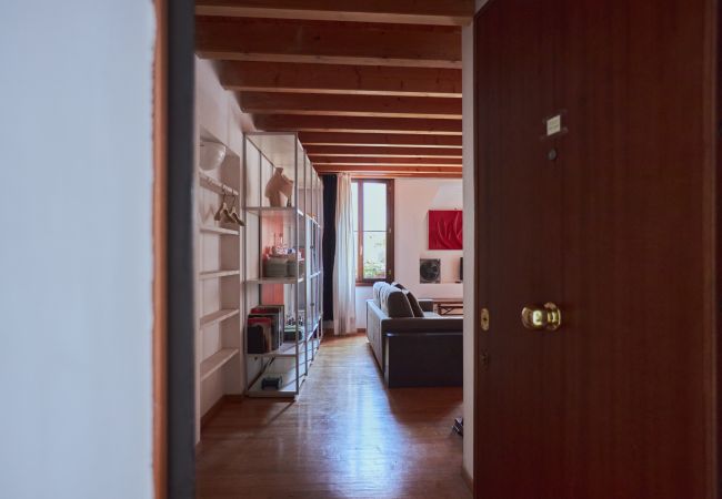 Apartment in Bassano del Grappa - Artistic flat in the Historic Center