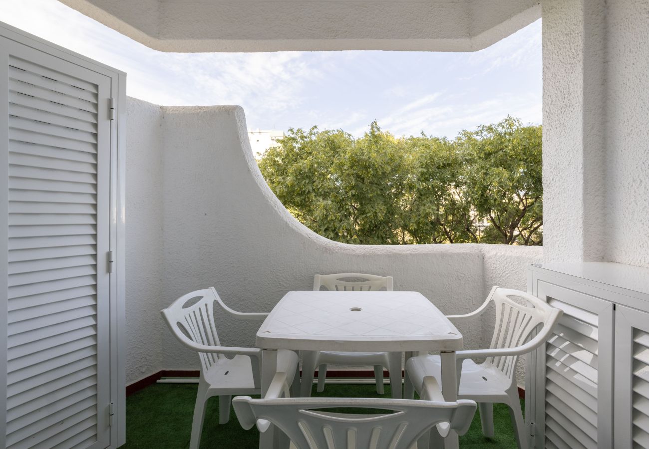 Apartment in Quarteira - Hopstays - 2133 Sun & Sea Flat