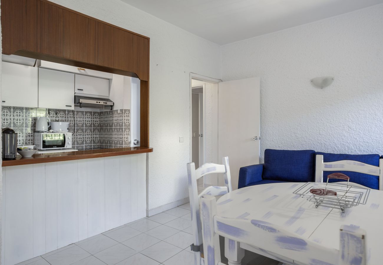 Apartment in Quarteira - Hopstays - 2133 Sun & Sea Flat