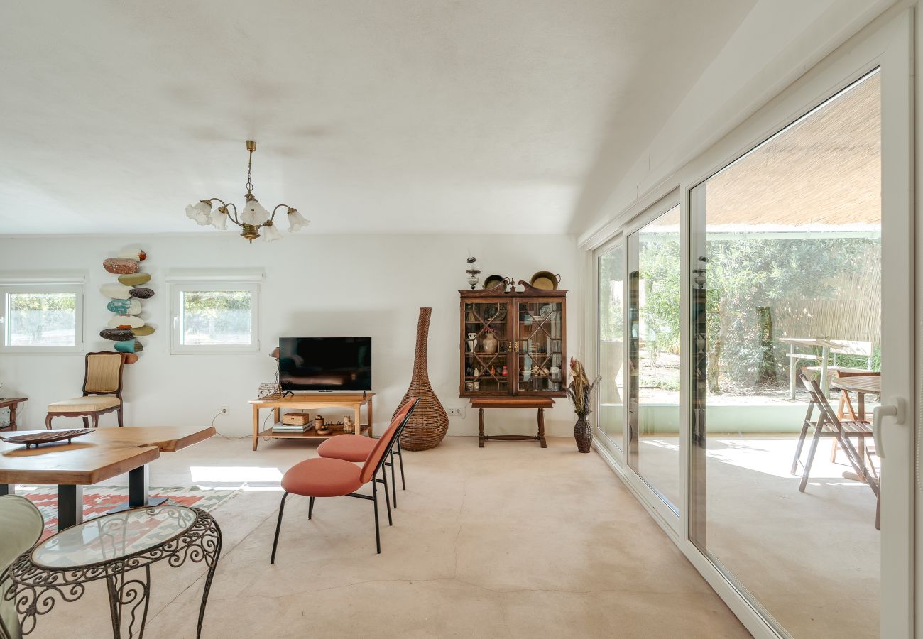 Rent by room in Palmela - 08.03 Shared property