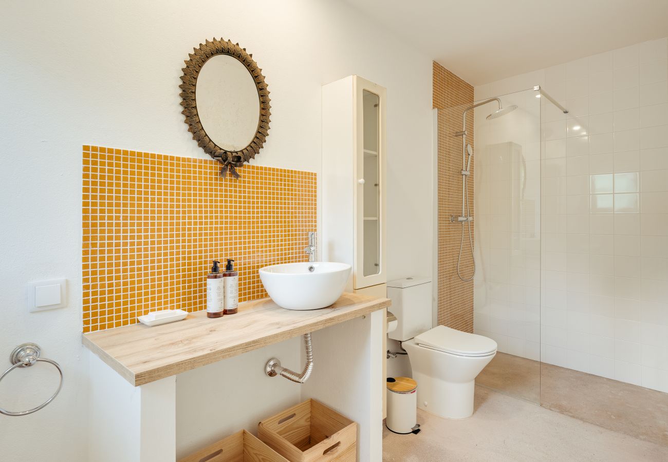 Rent by room in Palmela - 08.03 Shared property