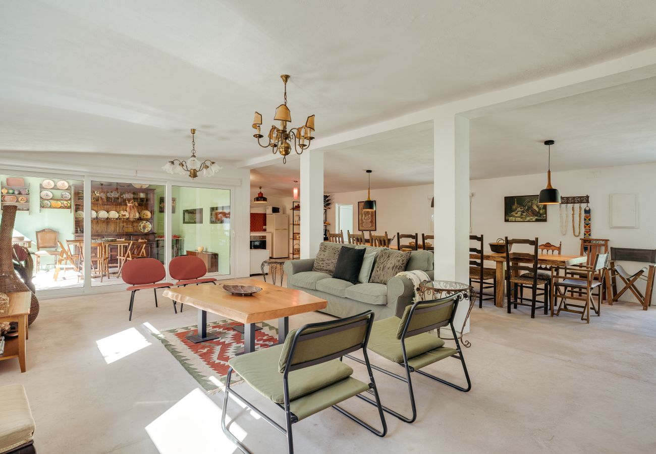 Rent by room in Palmela - 08.03 Shared property