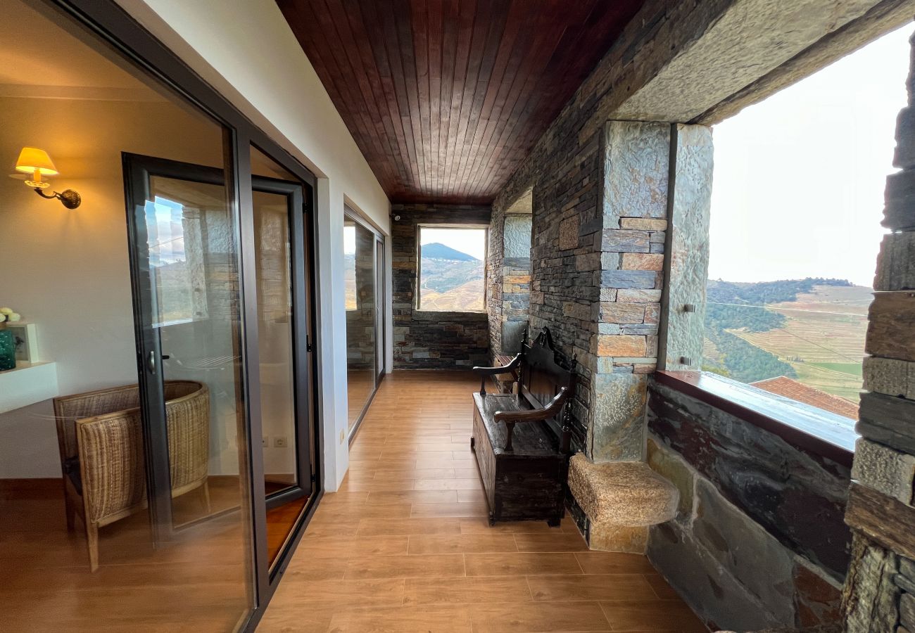 Villa in Gouvães do Douro - Hopstays - Casa de Gouvães Turismo Rural Douro