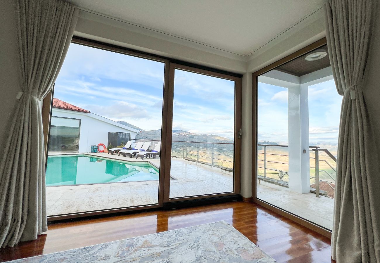 Villa in Gouvães do Douro - Hopstays - Casa de Gouvães Turismo Rural Douro