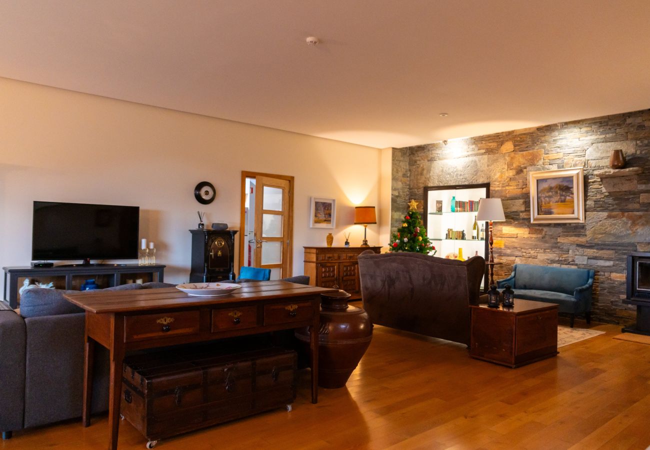 Villa in Gouvães do Douro - Hopstays - Casa de Gouvães Turismo Rural Douro