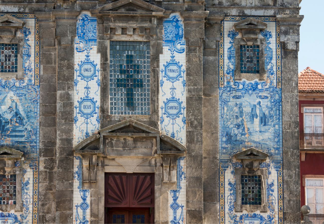 Apartment in Porto - Oporto Tiles Mezzanine by Hopstays | Marquês